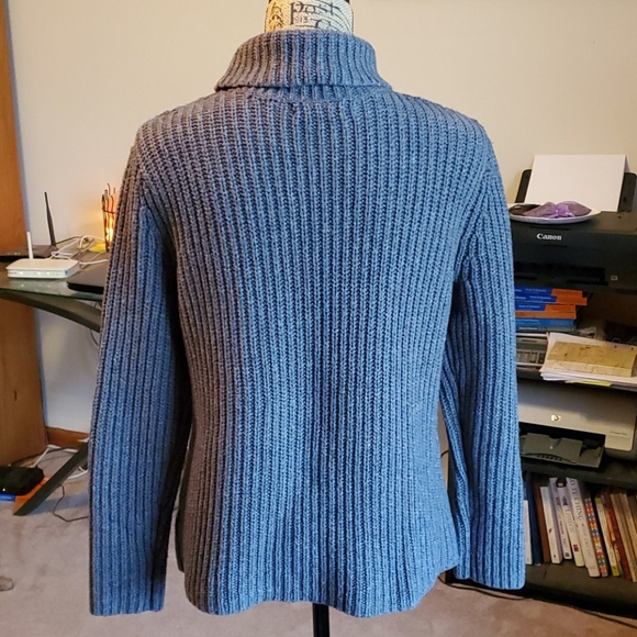 Lands End charcoal gray sweater size Small - Picture 4 of 8